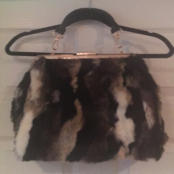 Faux fur shoulder bag - Picture 2 of 4